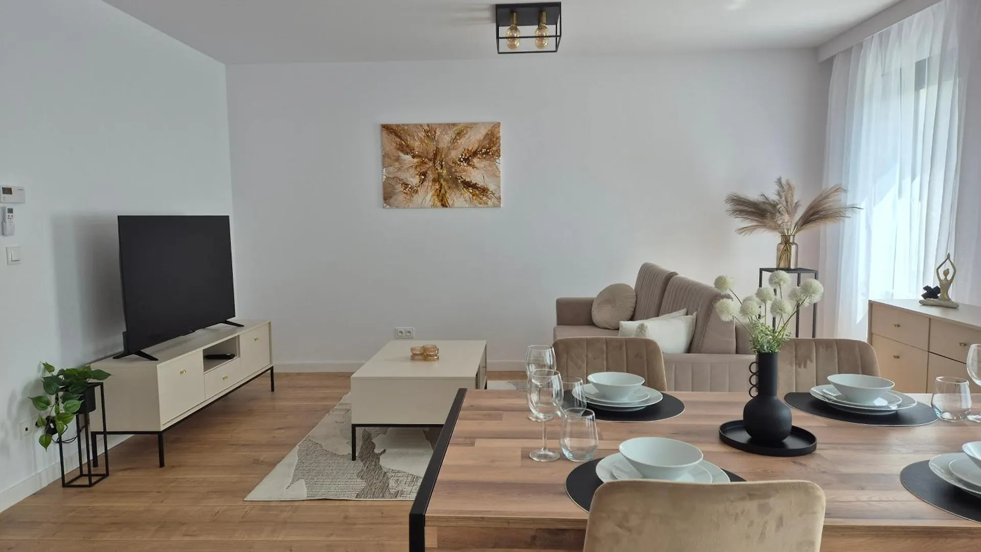Willa Raclawicka Apartments 포즈난 0*,  폴란드