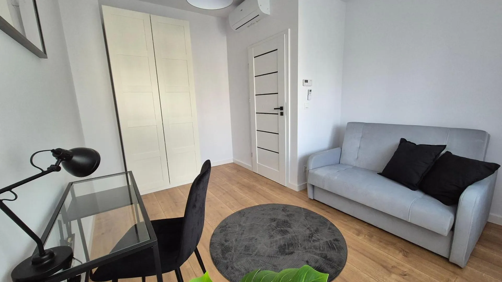 Willa Raclawicka Apartments Poznan Poland